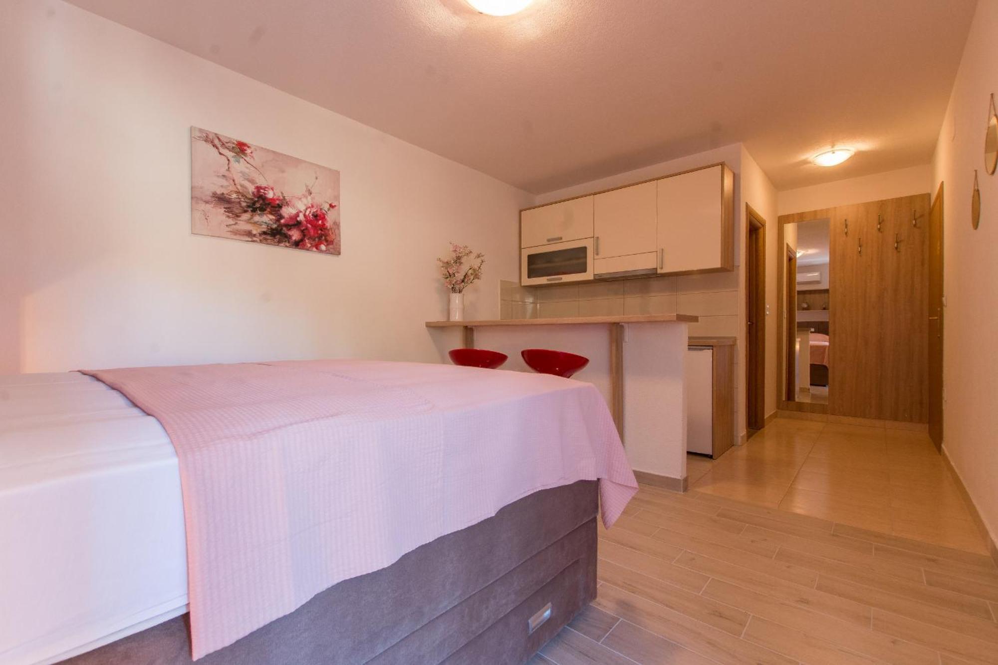 Apartments Herceg Makarska Eksteriør billede