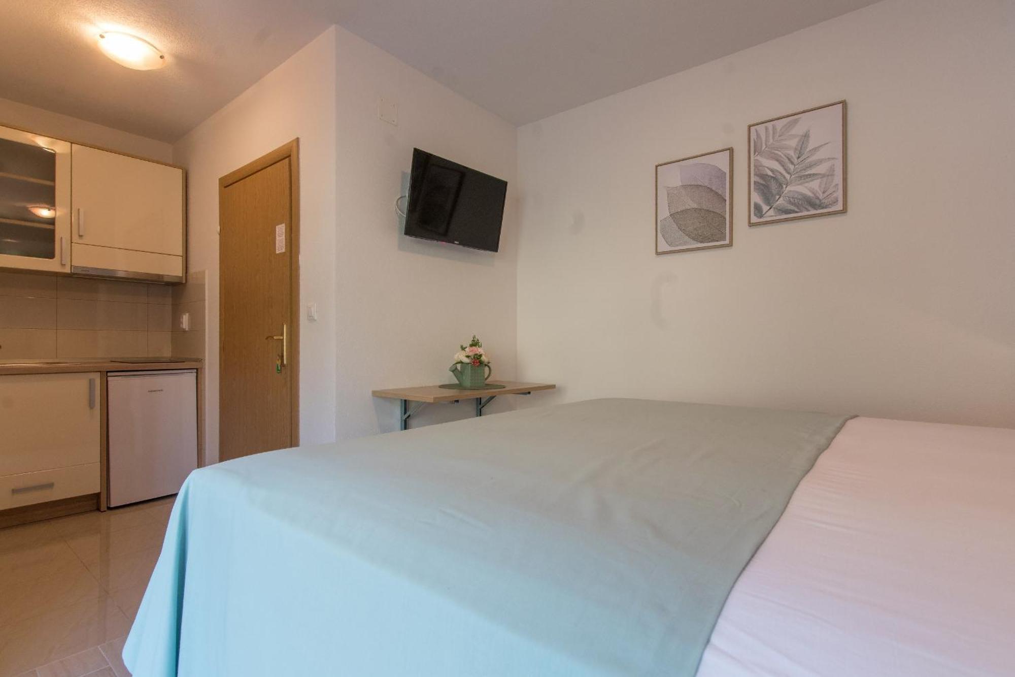 Apartments Herceg Makarska Eksteriør billede