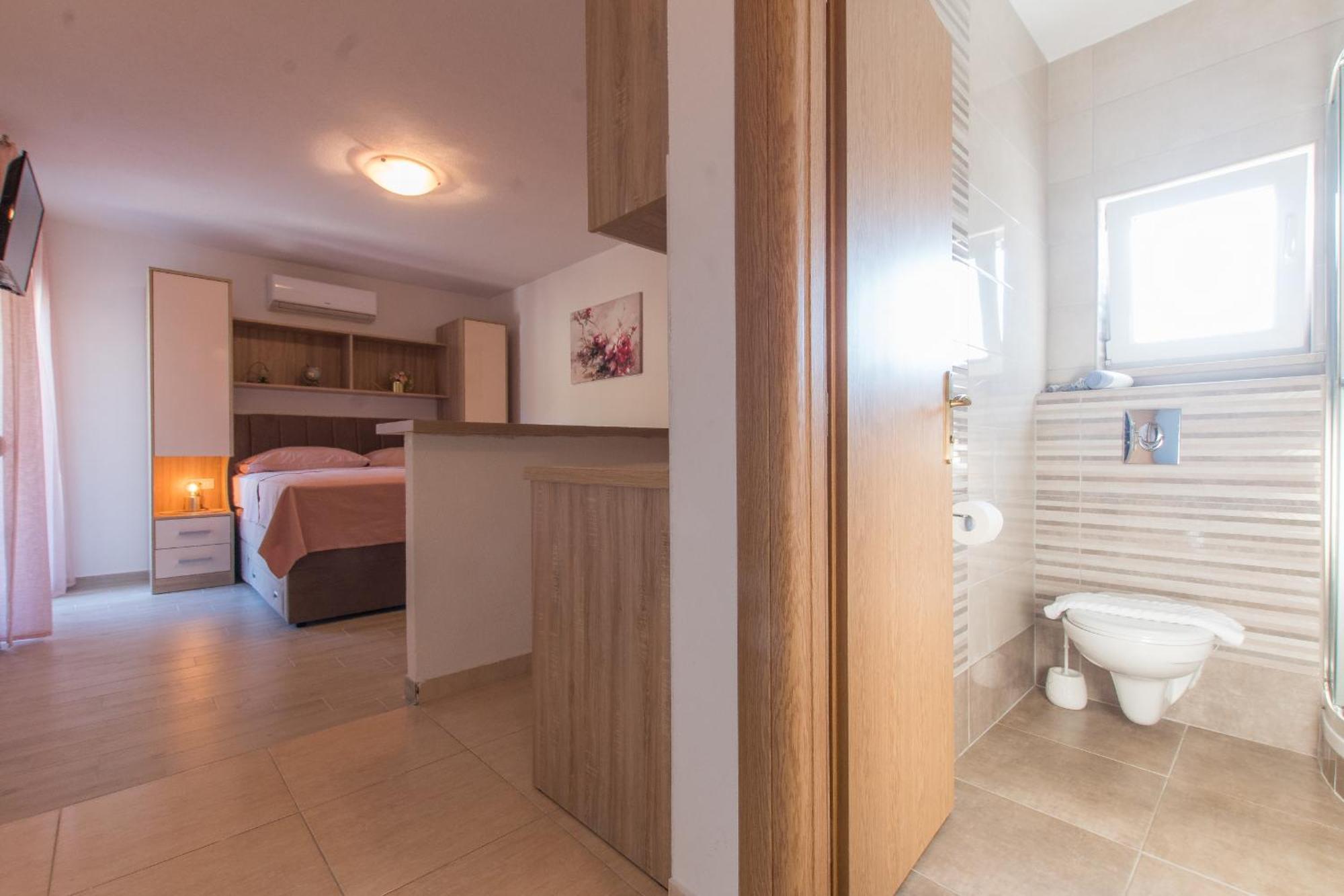 Apartments Herceg Makarska Eksteriør billede
