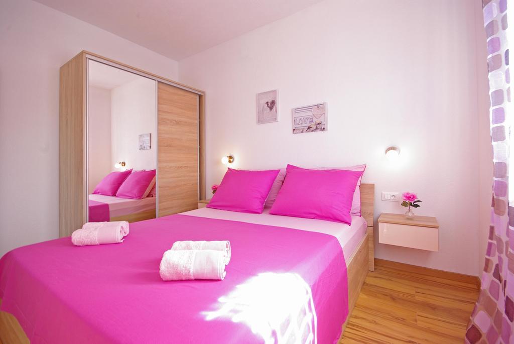 Apartments Herceg Makarska Eksteriør billede
