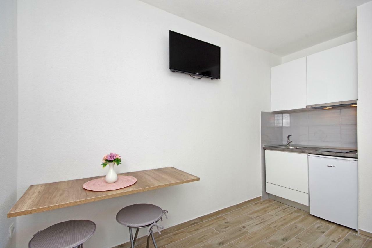 Apartments Herceg Makarska Eksteriør billede