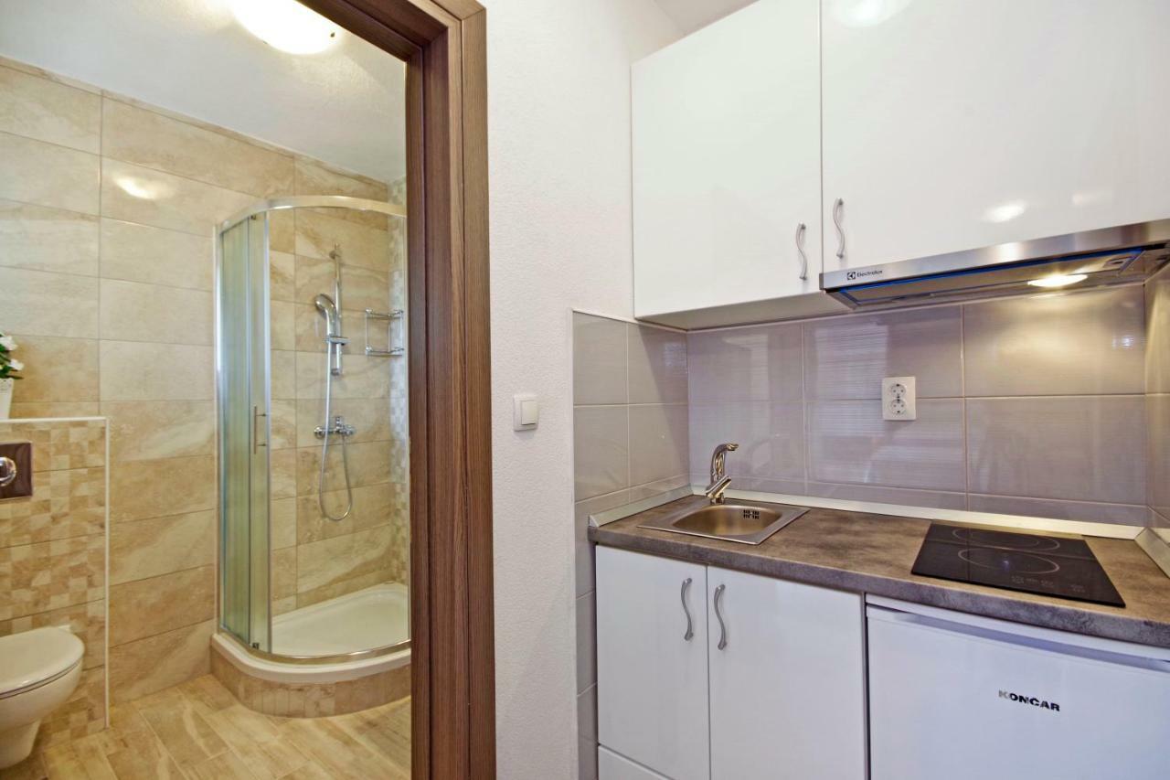 Apartments Herceg Makarska Eksteriør billede
